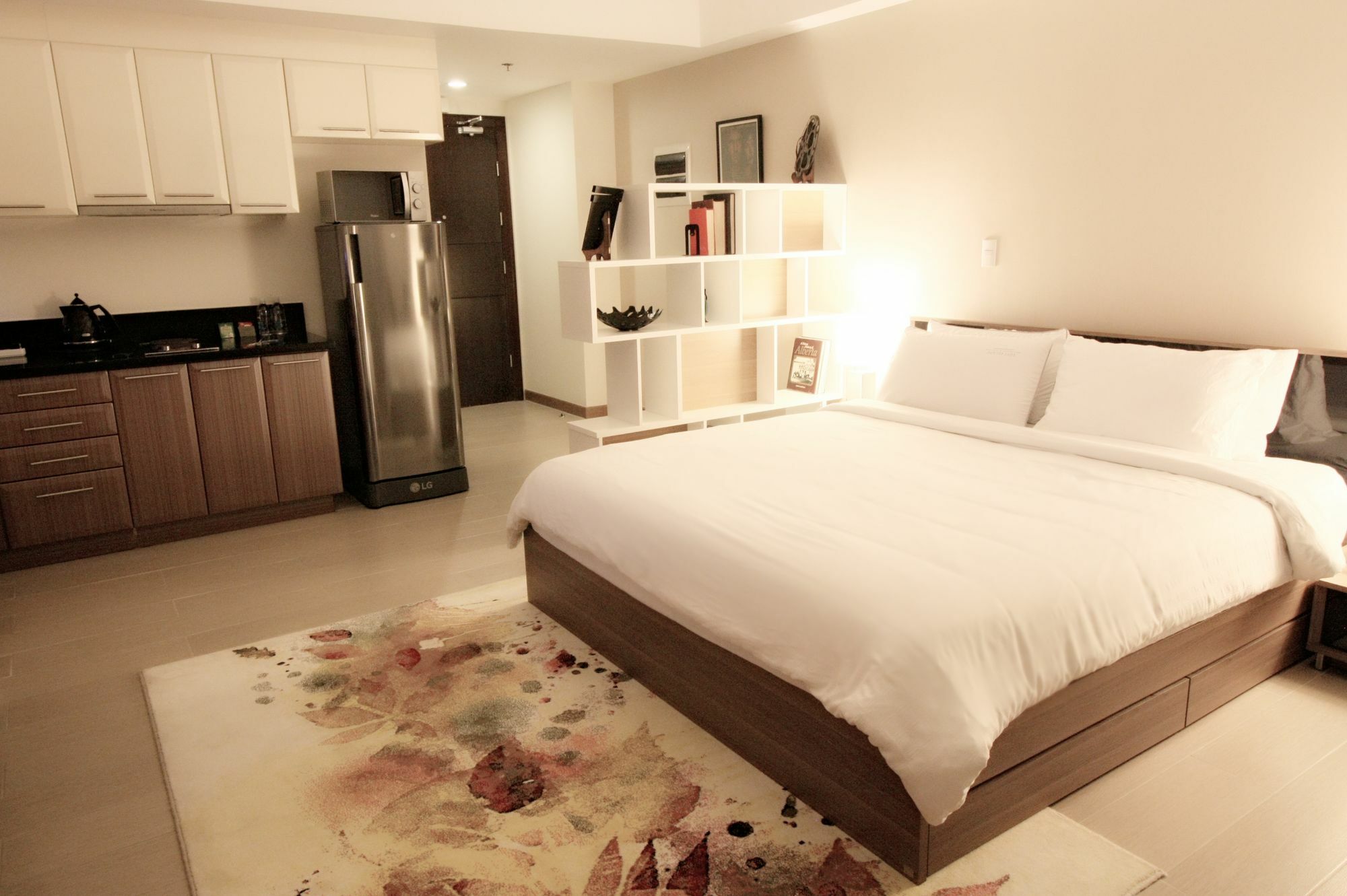 Maxstays - Max Style @ The Venice Residences Taguig Ngoại thất bức ảnh