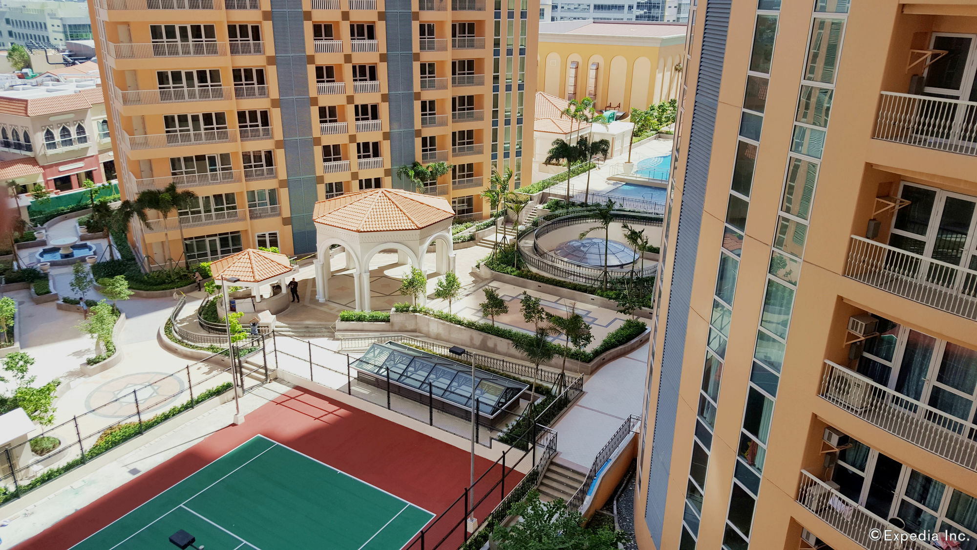 Maxstays - Max Style @ The Venice Residences Taguig Ngoại thất bức ảnh